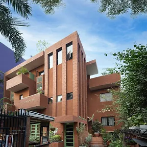 ホテル Firebrick Boutique Residences - Garnet House, グルガウン